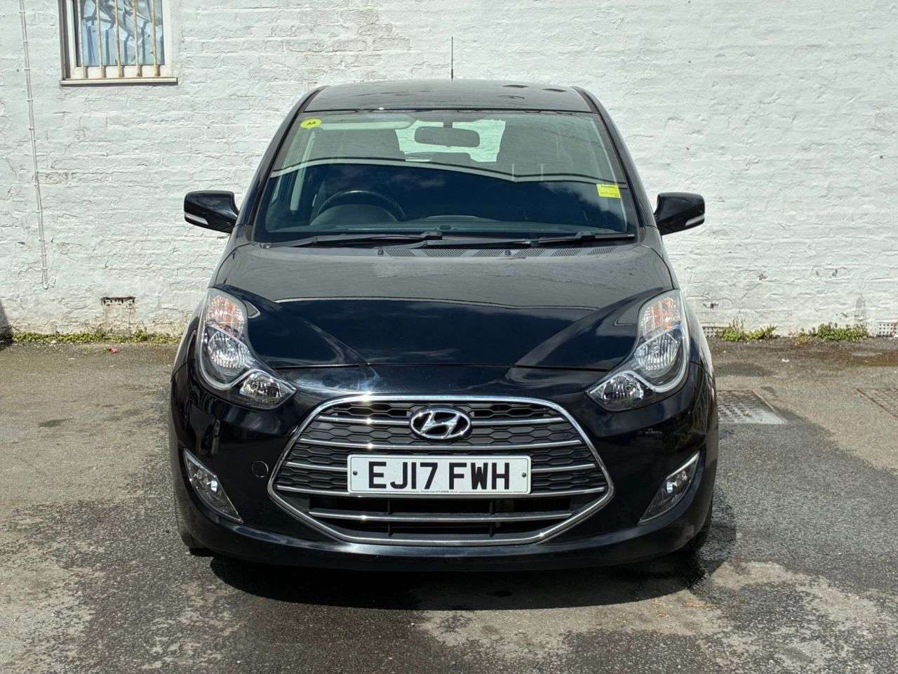 A 2017 HYUNDAI IX20 1.6 CRDi Blue Drive SE Hatchback 5dr Diesel Manual Euro 6 (s/s) (115 ps) VE A 2017 HYUNDAI IX20 1.6 CRDi Blue Drive SE Hatchback 5dr Diesel Manual Euro 6 (s/s) (115 ps) VE