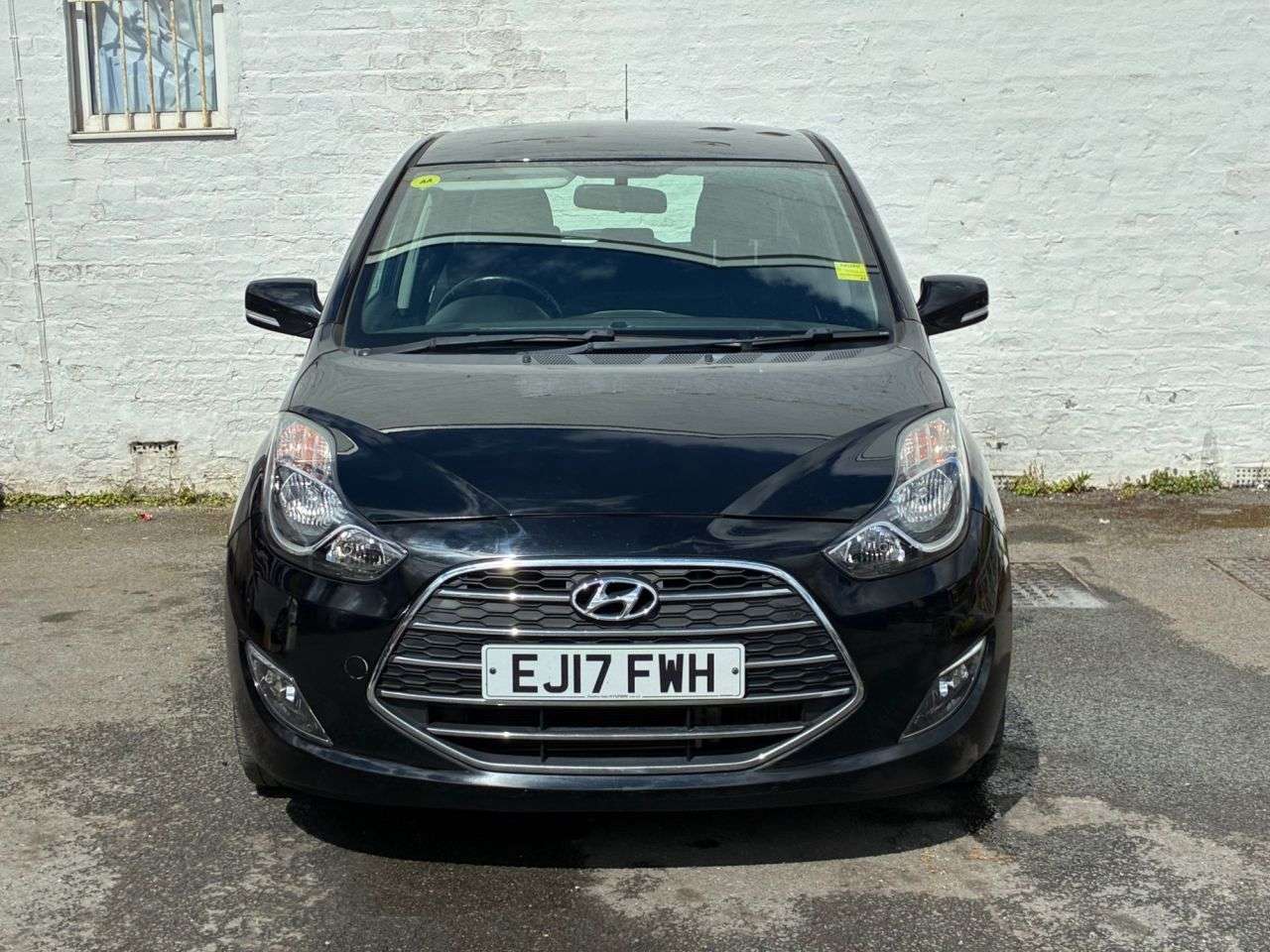 A 2017 HYUNDAI IX20 1.6 CRDi Blue Drive SE Hatchback 5dr Diesel Manual Euro 6 (s/s) (115 ps) VE A 2017 HYUNDAI IX20 1.6 CRDi Blue Drive SE Hatchback 5dr Diesel Manual Euro 6 (s/s) (115 ps) VE