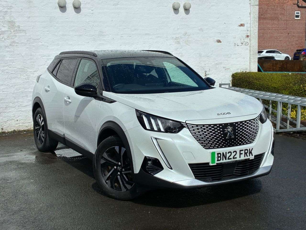 A 2022 PEUGEOT E-2008 50kWh GT SUV 5dr Electric Auto (7kW Charger) (136 ps) COMPREHENSIVE SERVICE A 2022 PEUGEOT E-2008 50kWh GT SUV 5dr Electric Auto (7kW Charger) (136 ps) COMPREHENSIVE SERVICE