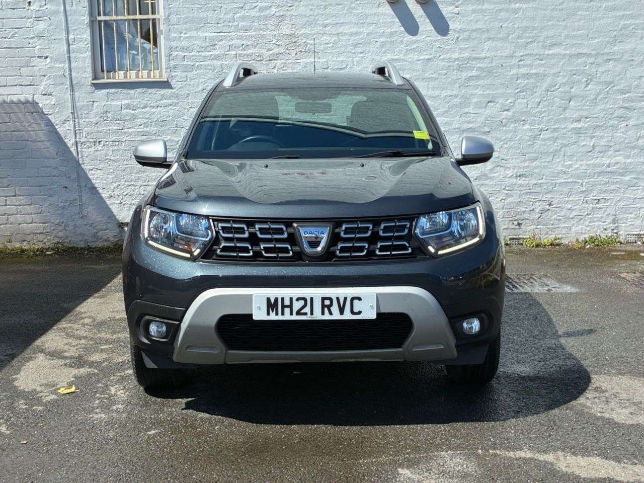 A 2021 DACIA DUSTER 1.0 TCe Comfort SUV 5dr Bi Fuel Manual Euro 6 (s/s) (100 ps) LESS £1.00 A L A 2021 DACIA DUSTER 1.0 TCe Comfort SUV 5dr Bi Fuel Manual Euro 6 (s/s) (100 ps) LESS £1.00 A L
