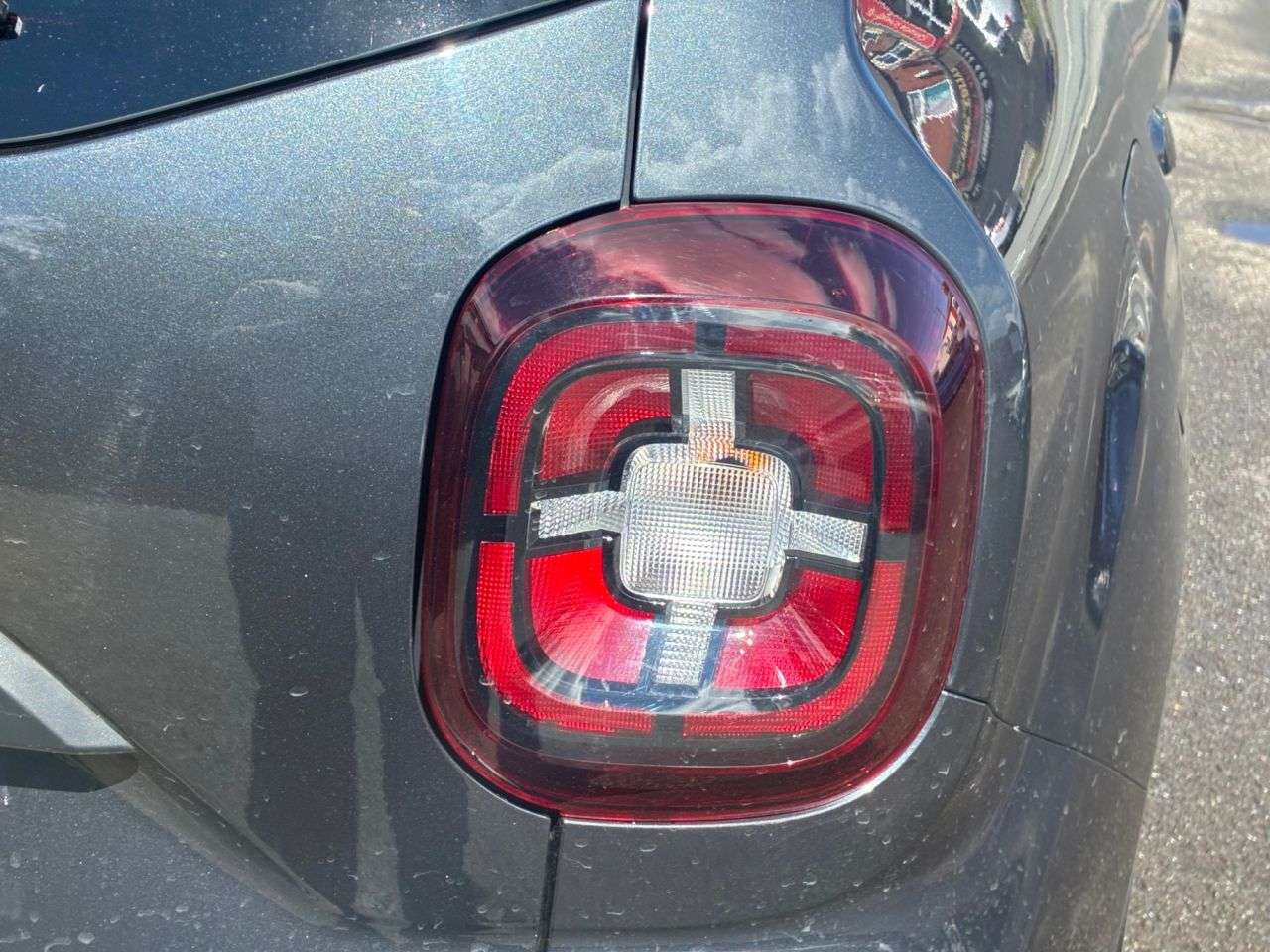 2021 DACIA DUSTER 2021 DACIA DUSTER