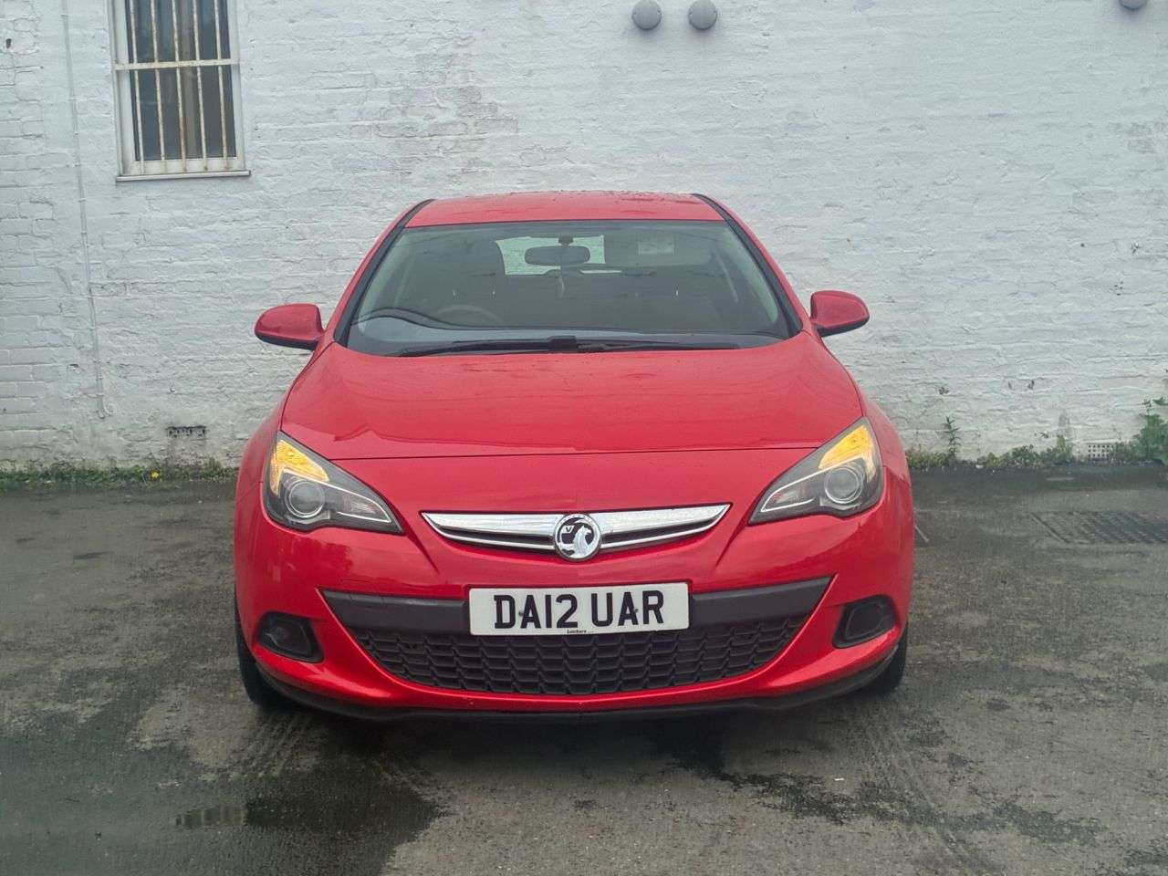 A 2012 VAUXHALL ASTRA GTC 1.4T Sport Coupe 3dr Petrol Manual Euro 5 (s/s) (140 ps) 2 KEYS ALLOYS, AIR A 2012 VAUXHALL ASTRA GTC 1.4T Sport Coupe 3dr Petrol Manual Euro 5 (s/s) (140 ps) 2 KEYS ALLOYS, AIR