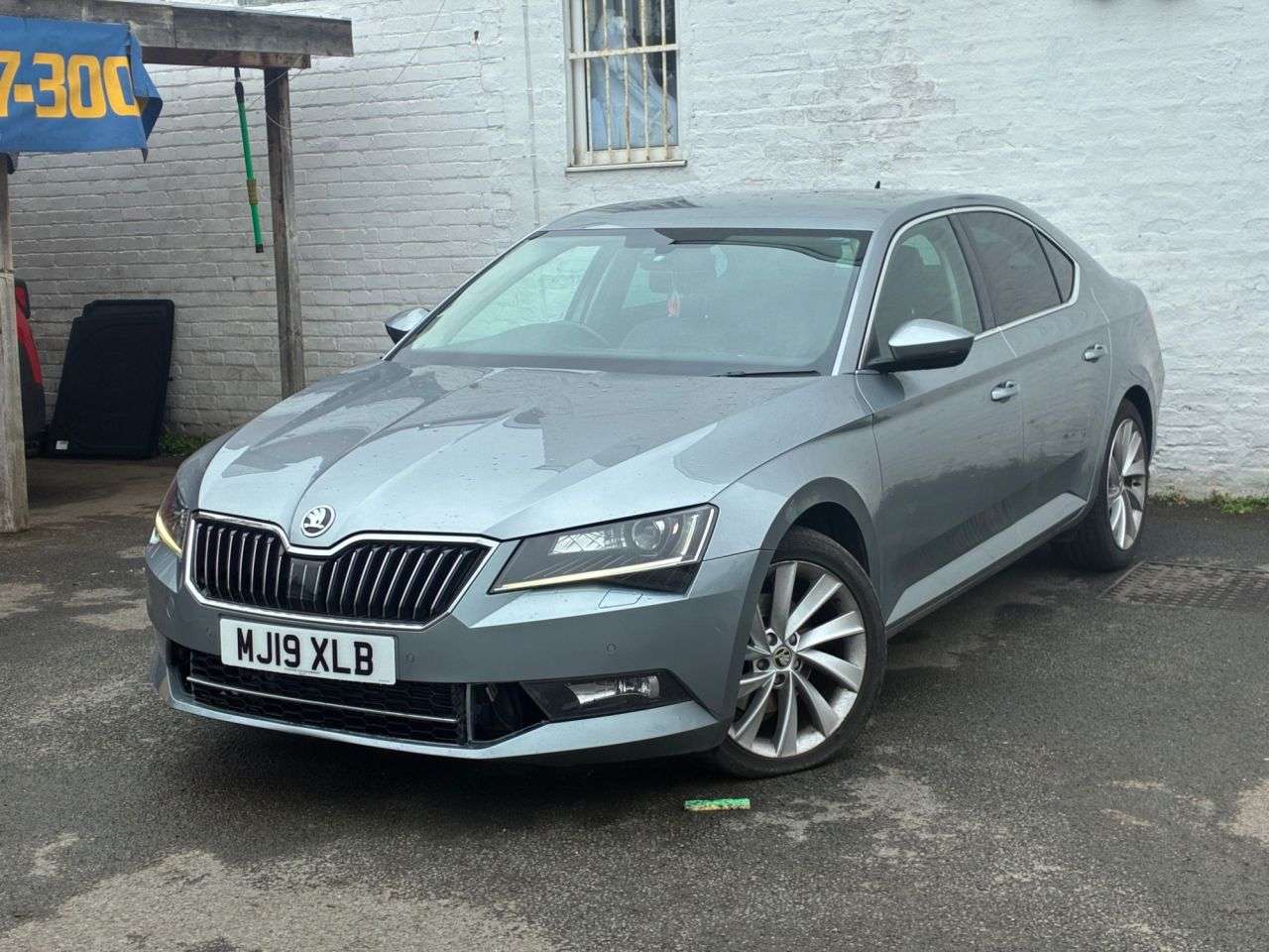 2019 SKODA SUPERB 2019 SKODA SUPERB