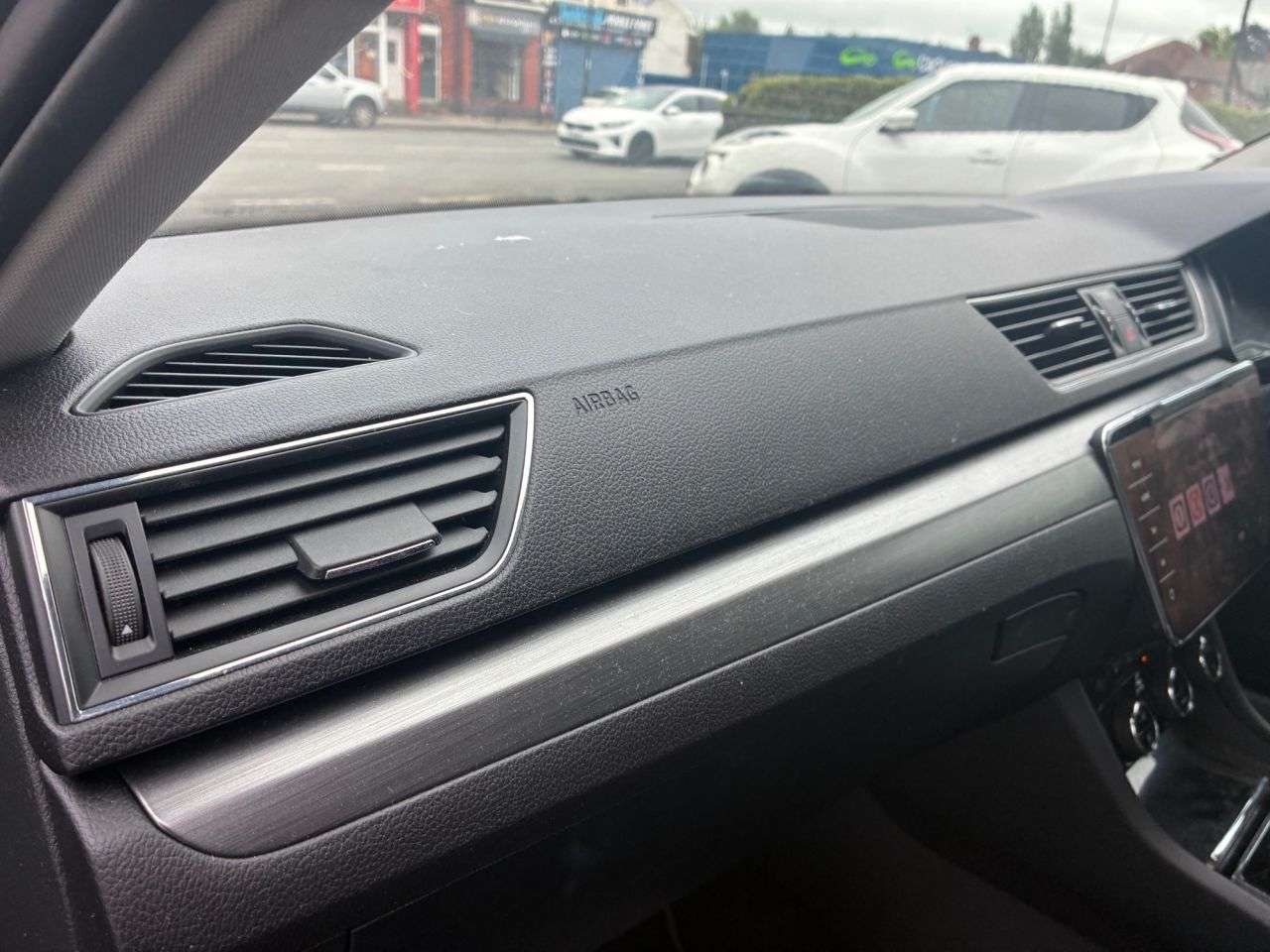 2019 SKODA SUPERB 2019 SKODA SUPERB