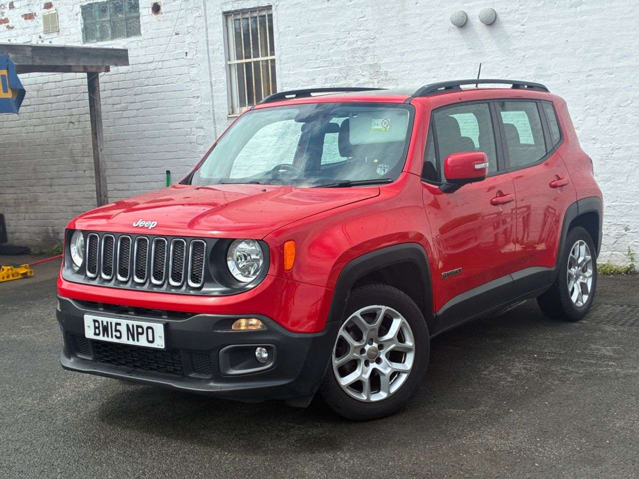 A 2015 JEEP RENEGADE 1.4T MultiAirII Longitude SUV 5dr Petrol Manual Euro 6 (s/s) (140 ps) 2 KEY A 2015 JEEP RENEGADE 1.4T MultiAirII Longitude SUV 5dr Petrol Manual Euro 6 (s/s) (140 ps) 2 KEY