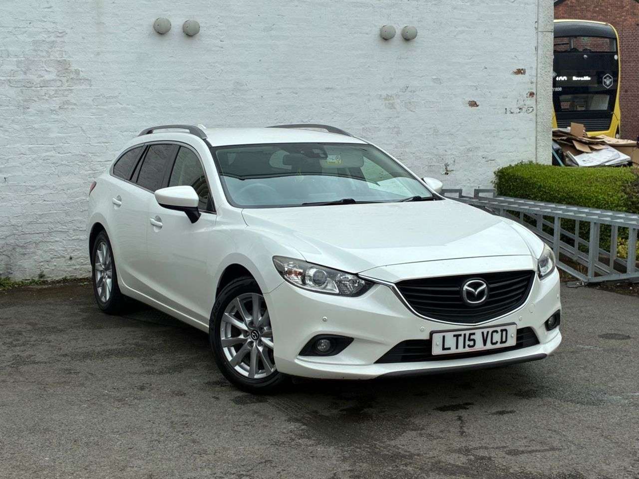A 2015 MAZDA MAZDA6 2.2 SKYACTIV-D SE-L Nav Tourer 5dr Diesel Auto Euro 6 (s/s) (150 ps) MOT TO A 2015 MAZDA MAZDA6 2.2 SKYACTIV-D SE-L Nav Tourer 5dr Diesel Auto Euro 6 (s/s) (150 ps) MOT TO