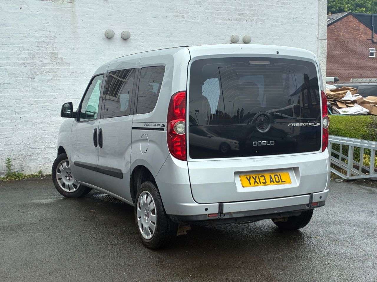 2013 FIAT DOBLO ESTATE 2013 FIAT DOBLO ESTATE