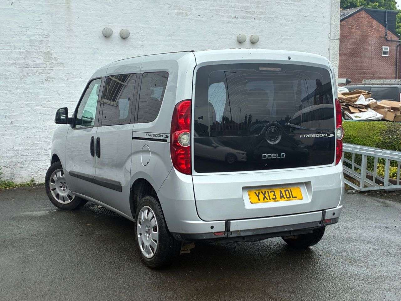 2013 FIAT DOBLO ESTATE 2013 FIAT DOBLO ESTATE