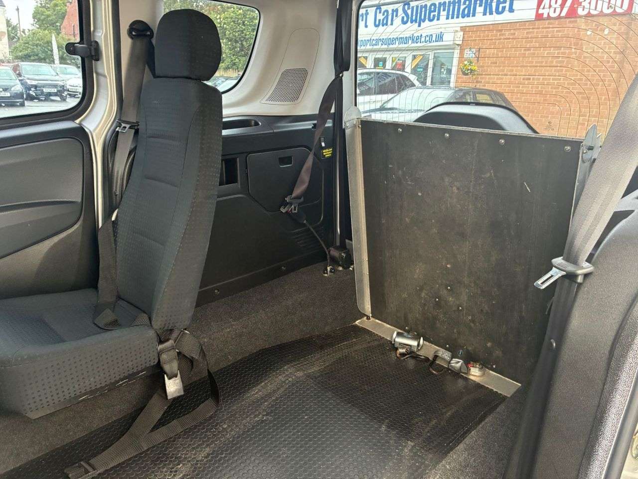 2013 FIAT DOBLO ESTATE 2013 FIAT DOBLO ESTATE