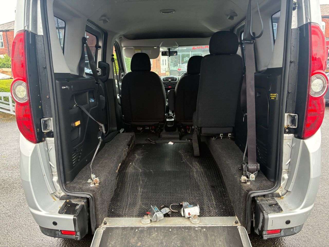 2013 FIAT DOBLO ESTATE 2013 FIAT DOBLO ESTATE