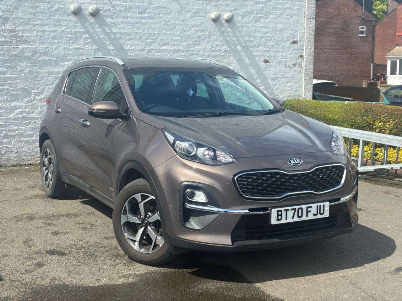 A 2020 KIA SPORTAGE 1.6 T-GDi 2 GPF SUV 5dr Petrol Manual AWD Euro 6 (s/s) (174 bhp) 2 KEYS,CRU A 2020 KIA SPORTAGE 1.6 T-GDi 2 GPF SUV 5dr Petrol Manual AWD Euro 6 (s/s) (174 bhp) 2 KEYS,CRU
