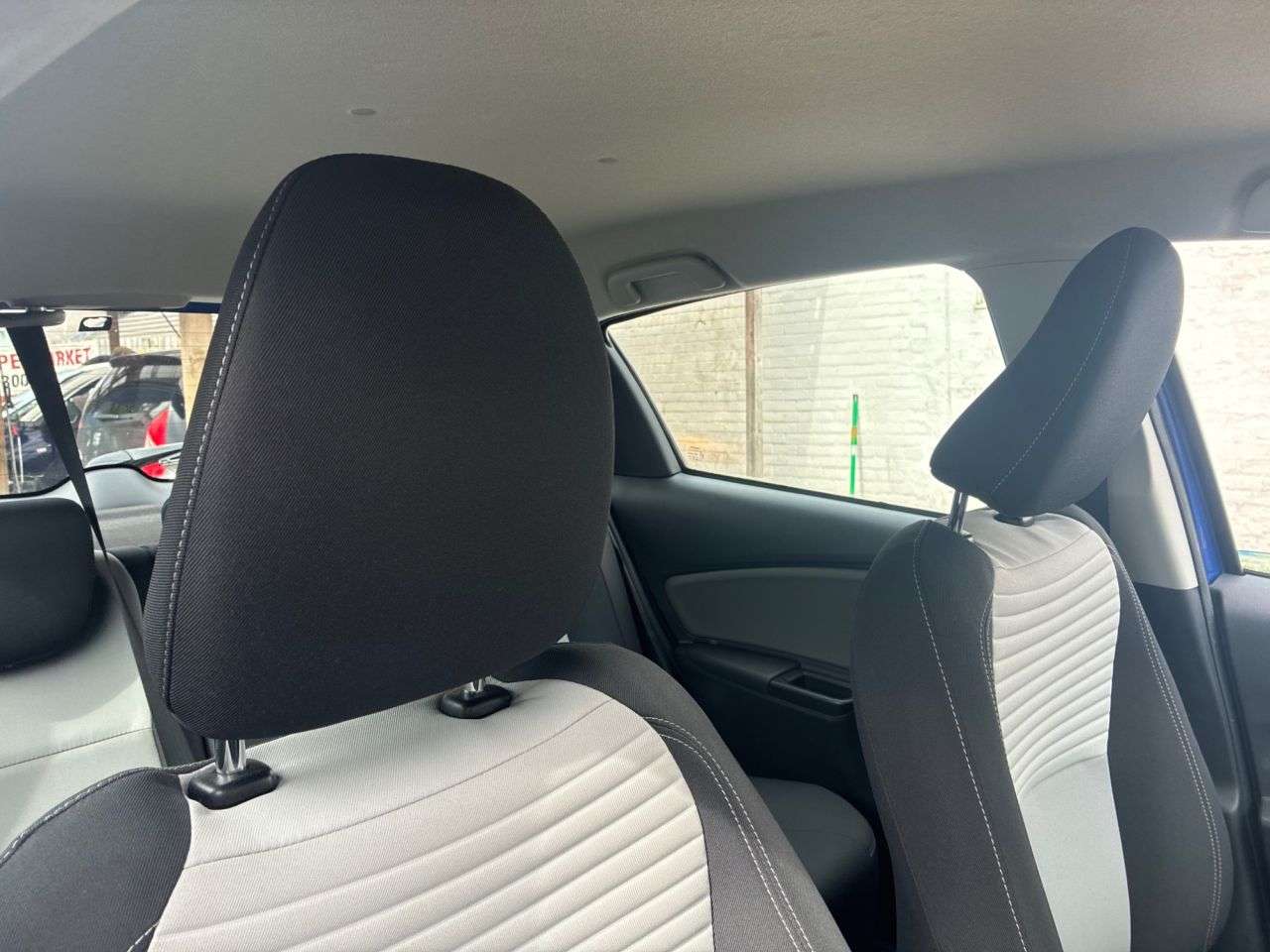 2017 TOYOTA YARIS 2017 TOYOTA YARIS