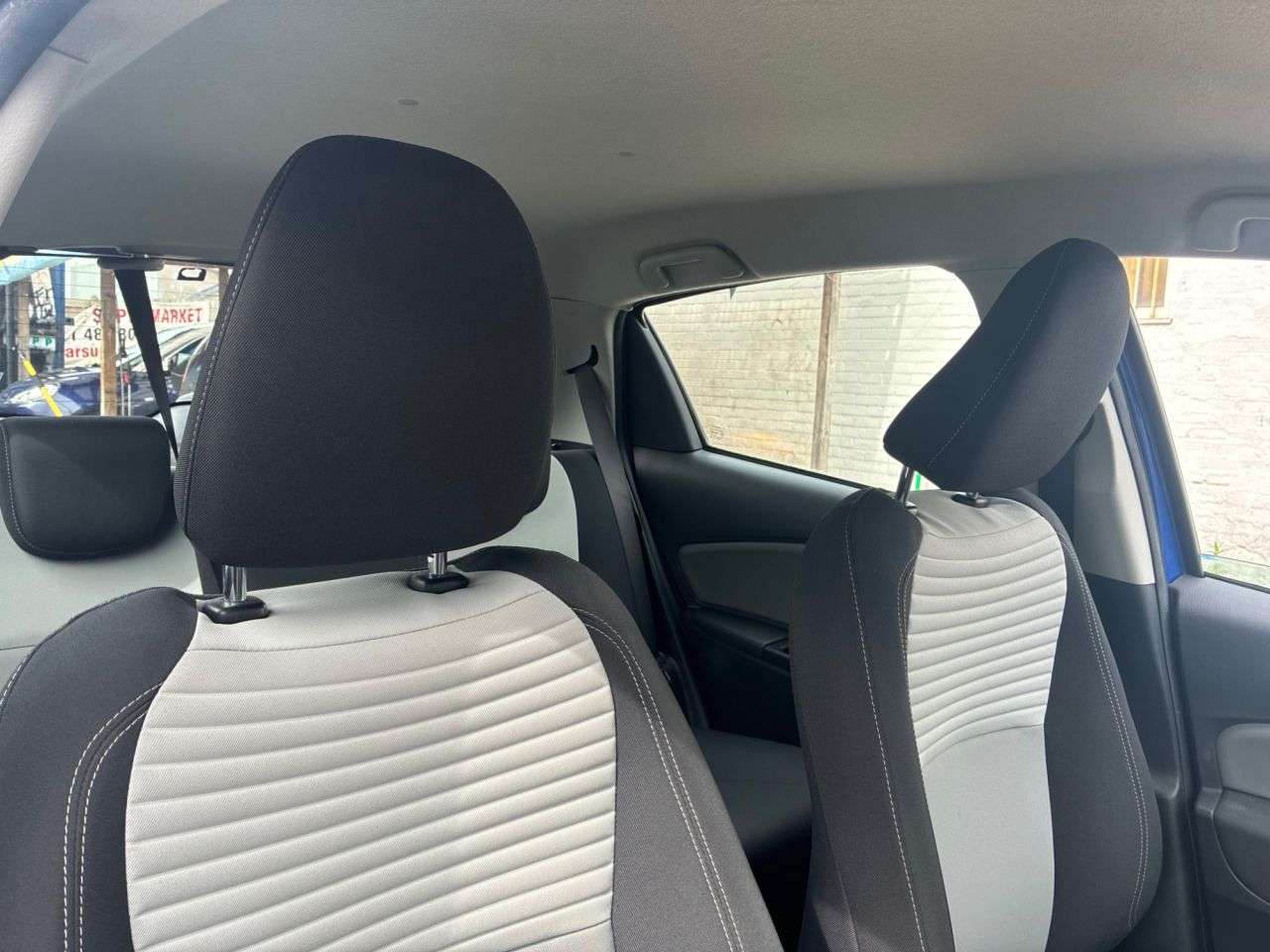 2017 TOYOTA YARIS 2017 TOYOTA YARIS
