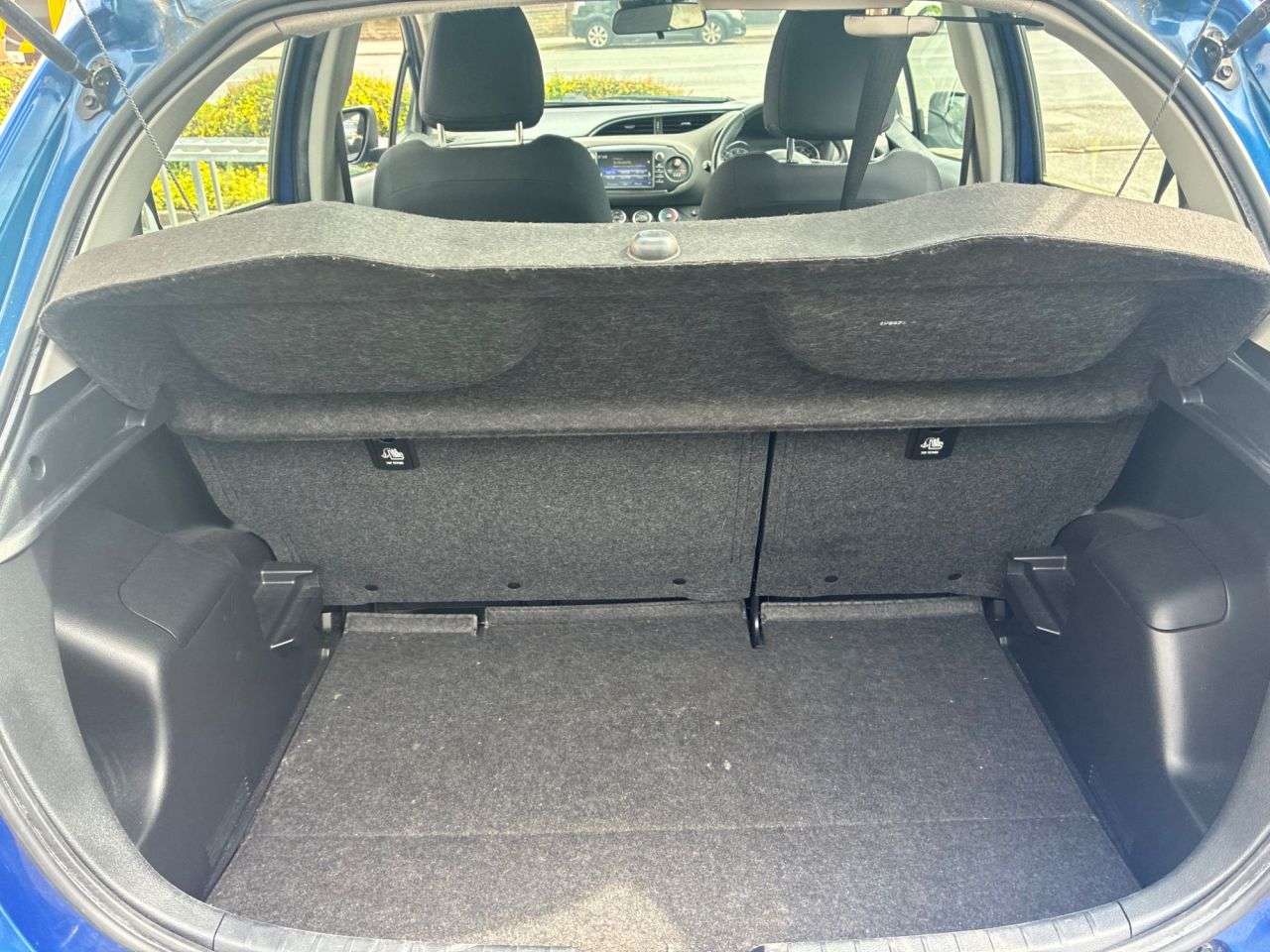 2017 TOYOTA YARIS 2017 TOYOTA YARIS