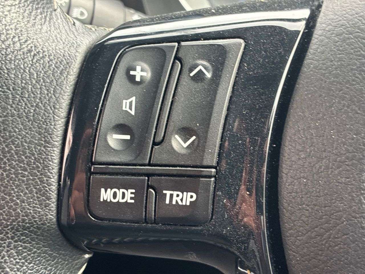 2017 TOYOTA YARIS 2017 TOYOTA YARIS
