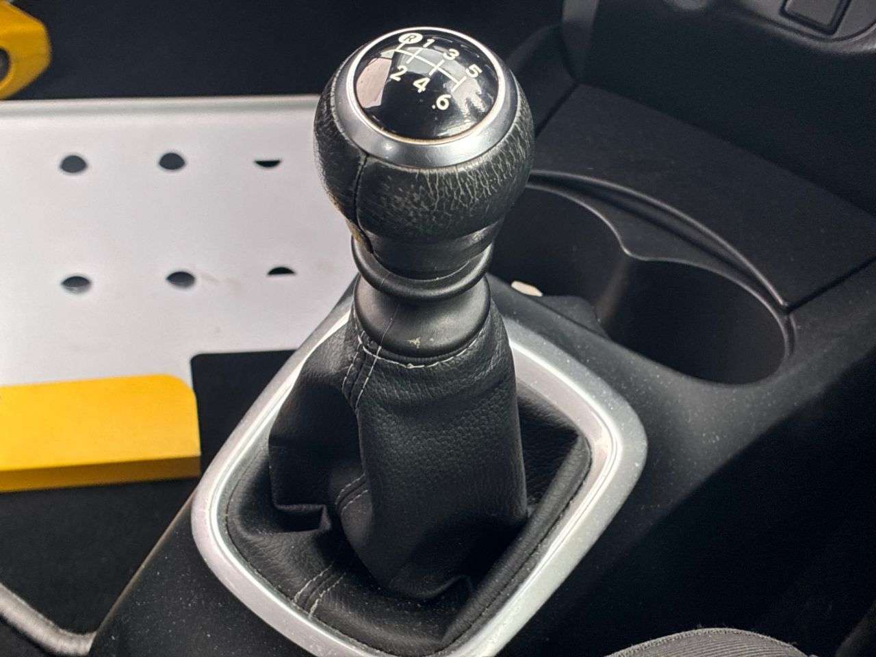 2017 TOYOTA YARIS 2017 TOYOTA YARIS
