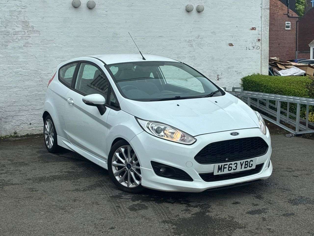 A 2013 FORD FIESTA 1.6 TDCi Zetec S Hatchback 3dr Diesel Manual Euro 5 (95 ps) GREAT SPORTY LO A 2013 FORD FIESTA 1.6 TDCi Zetec S Hatchback 3dr Diesel Manual Euro 5 (95 ps) GREAT SPORTY LO