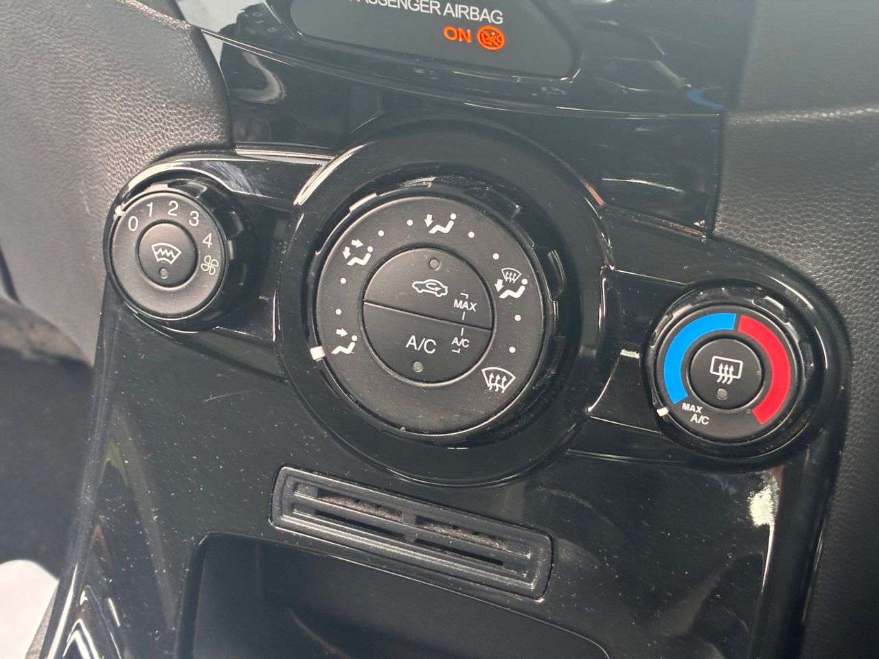 2013 FORD FIESTA 2013 FORD FIESTA