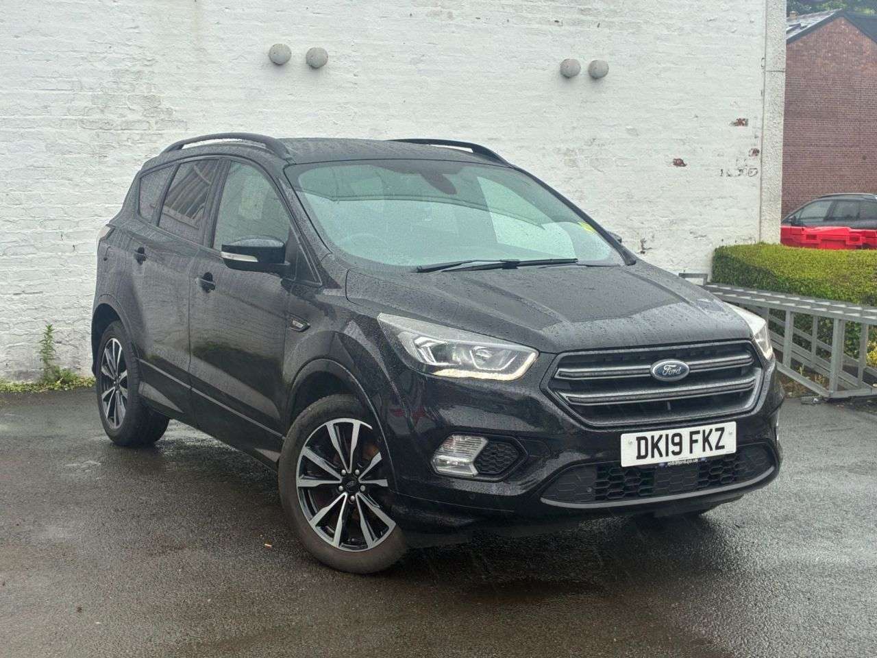 A 2019 FORD KUGA 1.5T EcoBoost GPF ST-Line SUV 5dr Petrol Manual Euro 6 (s/s) (150 ps) 1/2 L A 2019 FORD KUGA 1.5T EcoBoost GPF ST-Line SUV 5dr Petrol Manual Euro 6 (s/s) (150 ps) 1/2 L
