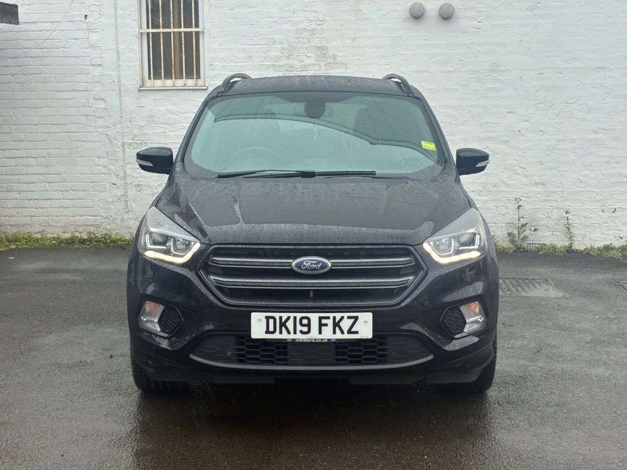 A 2019 FORD KUGA 1.5T EcoBoost GPF ST-Line SUV 5dr Petrol Manual Euro 6 (s/s) (150 ps) 1/2 L A 2019 FORD KUGA 1.5T EcoBoost GPF ST-Line SUV 5dr Petrol Manual Euro 6 (s/s) (150 ps) 1/2 L