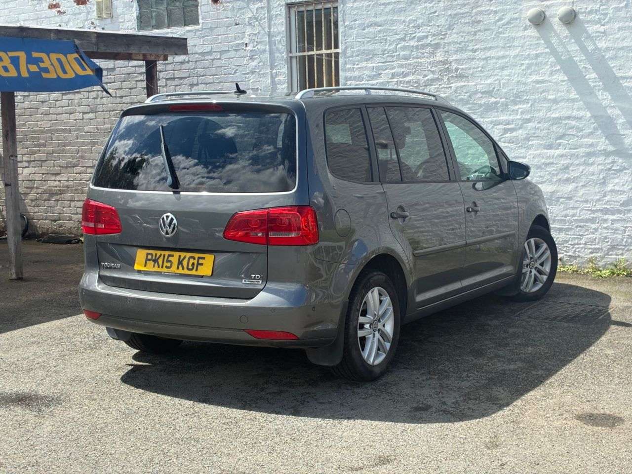 2015 VOLKSWAGEN TOURAN 2015 VOLKSWAGEN TOURAN