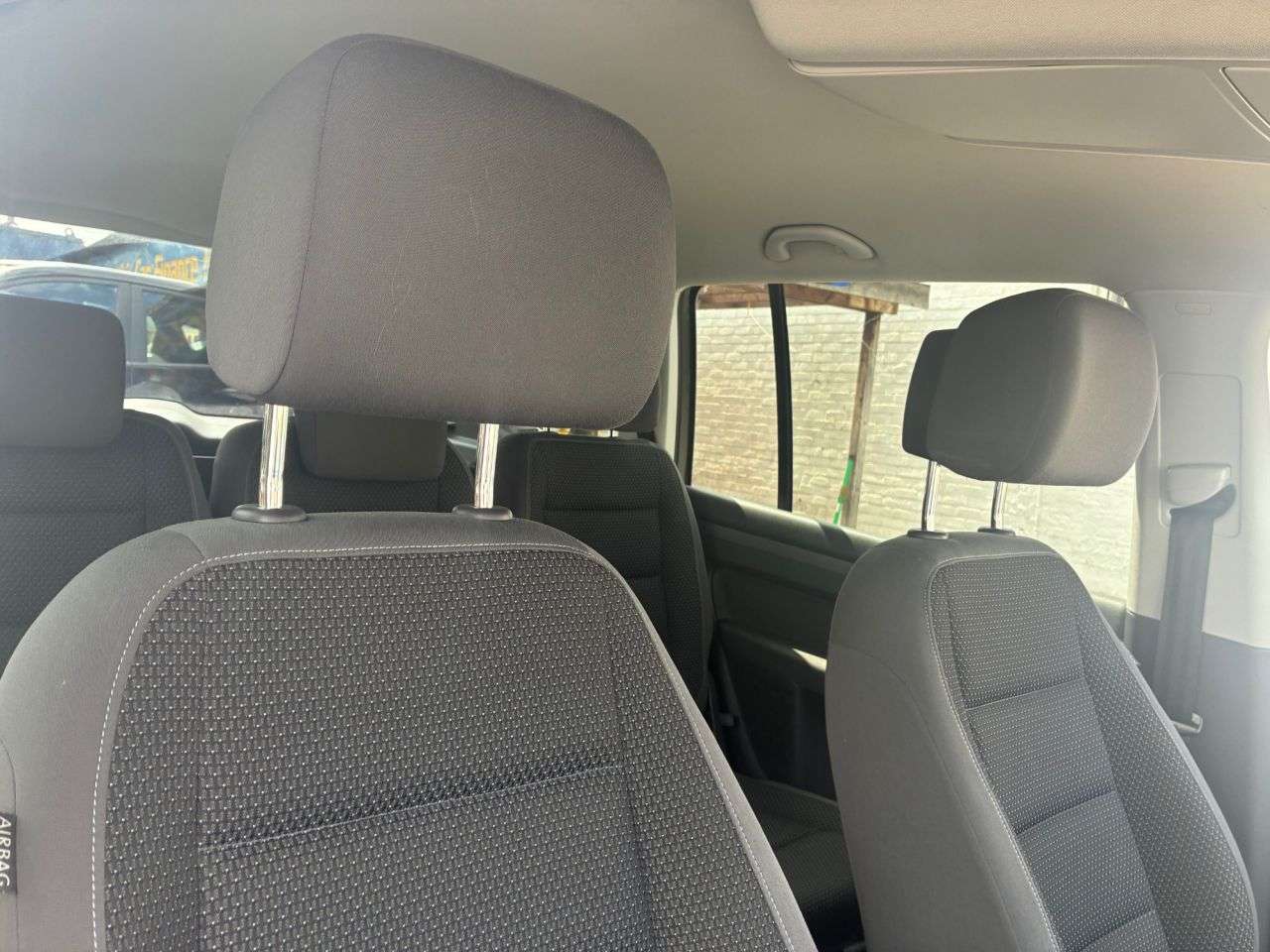 2015 VOLKSWAGEN TOURAN 2015 VOLKSWAGEN TOURAN