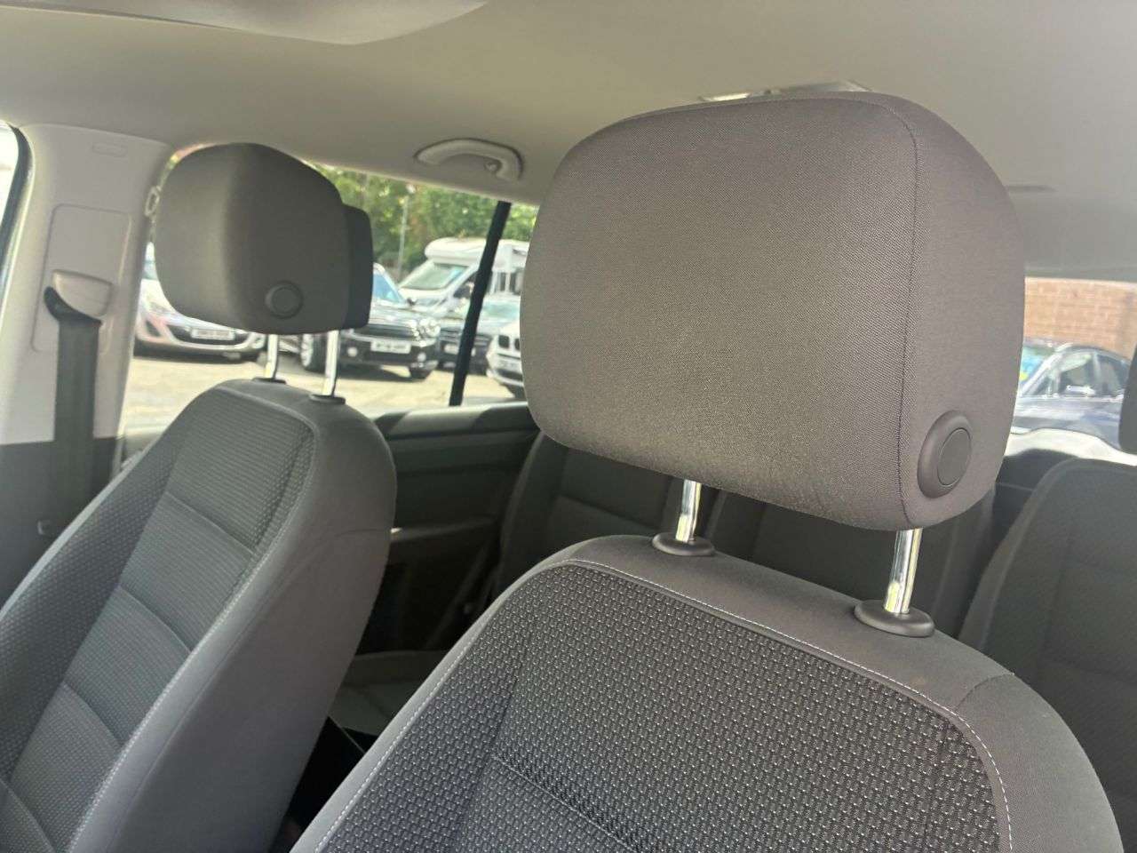 2015 VOLKSWAGEN TOURAN 2015 VOLKSWAGEN TOURAN