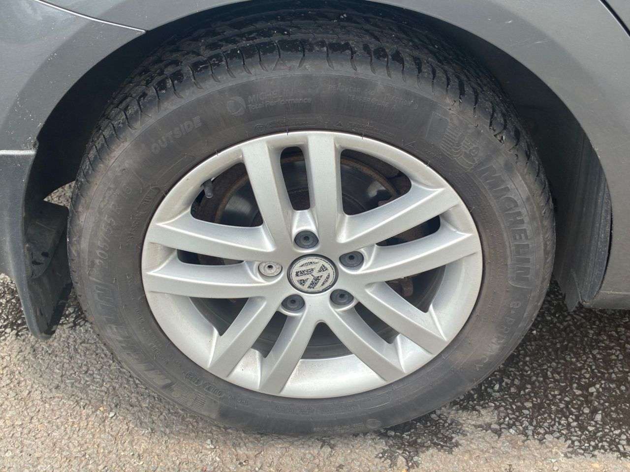 2015 VOLKSWAGEN TOURAN 2015 VOLKSWAGEN TOURAN