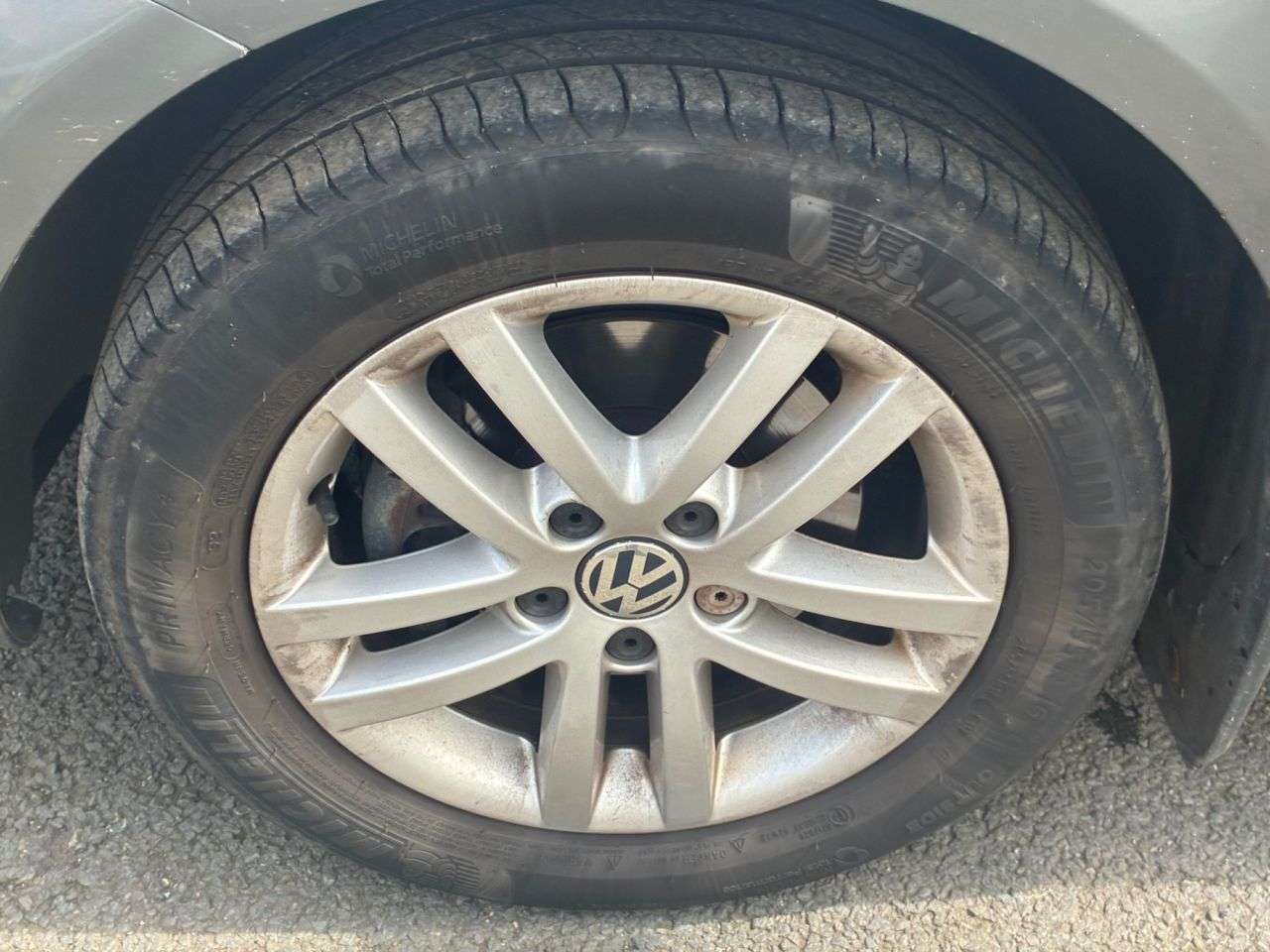 2015 VOLKSWAGEN TOURAN 2015 VOLKSWAGEN TOURAN