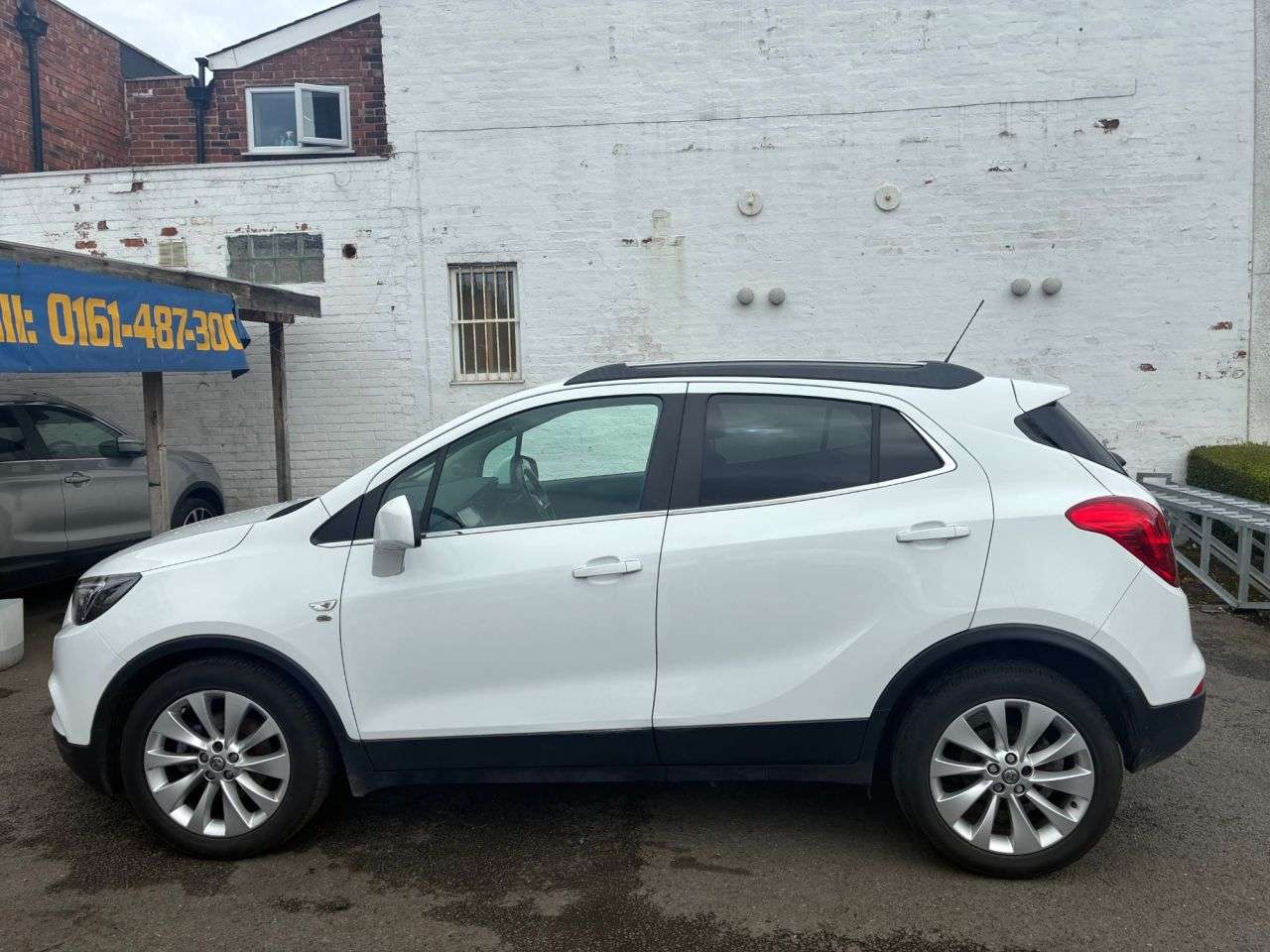 A 2018 VAUXHALL MOKKA X 1.4i Turbo ecoTEC Elite Nav SUV 5dr Petrol Manual Euro 6 (s/s) (140 ps) FUL A 2018 VAUXHALL MOKKA X 1.4i Turbo ecoTEC Elite Nav SUV 5dr Petrol Manual Euro 6 (s/s) (140 ps) FUL