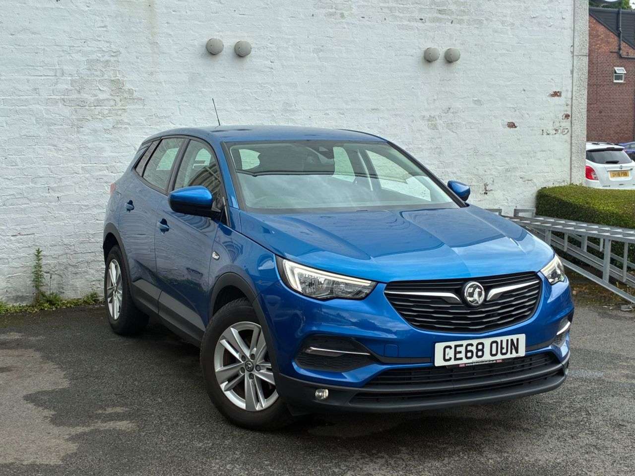 A 2018 VAUXHALL GRANDLAND X 1.2 Turbo SE SUV 5dr Petrol Manual Euro 6 (s/s) (130 ps) 2 KEYS,ISOFIX ANCH A 2018 VAUXHALL GRANDLAND X 1.2 Turbo SE SUV 5dr Petrol Manual Euro 6 (s/s) (130 ps) 2 KEYS,ISOFIX ANCH