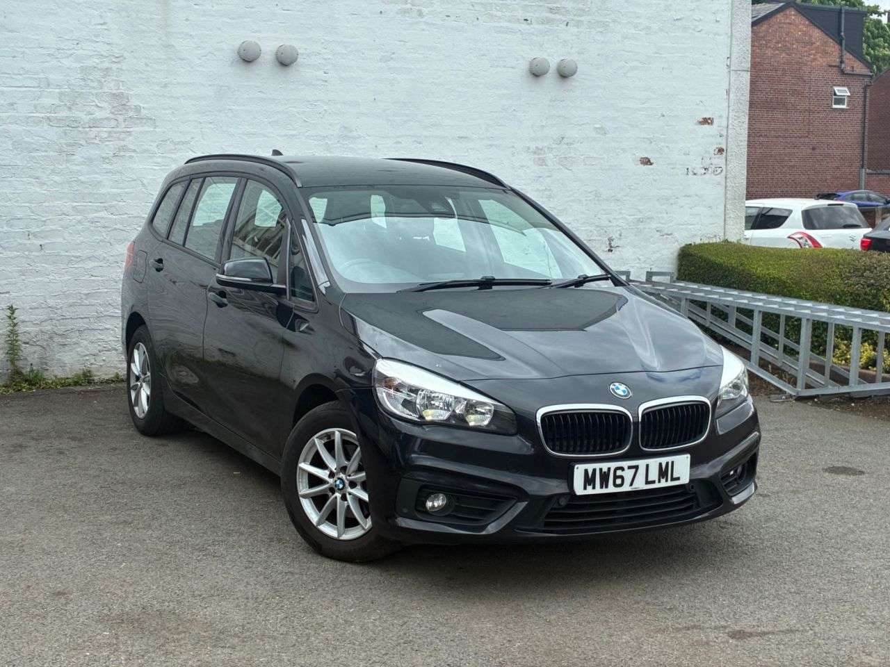 A 2017 BMW 2 SERIES GRAN TOURER 1.5 216d SE MPV 5dr Diesel Auto Euro 6 (s/s) (116 ps) 9 SERVICES RECORDED A 2017 BMW 2 SERIES GRAN TOURER 1.5 216d SE MPV 5dr Diesel Auto Euro 6 (s/s) (116 ps) 9 SERVICES RECORDED