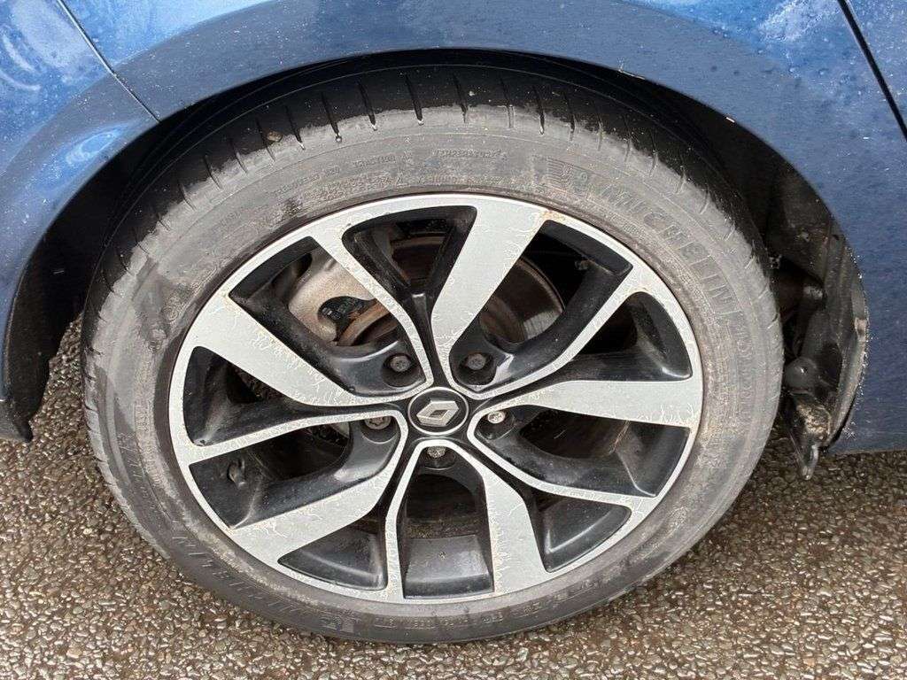 2019 RENAULT MEGANE 2019 RENAULT MEGANE