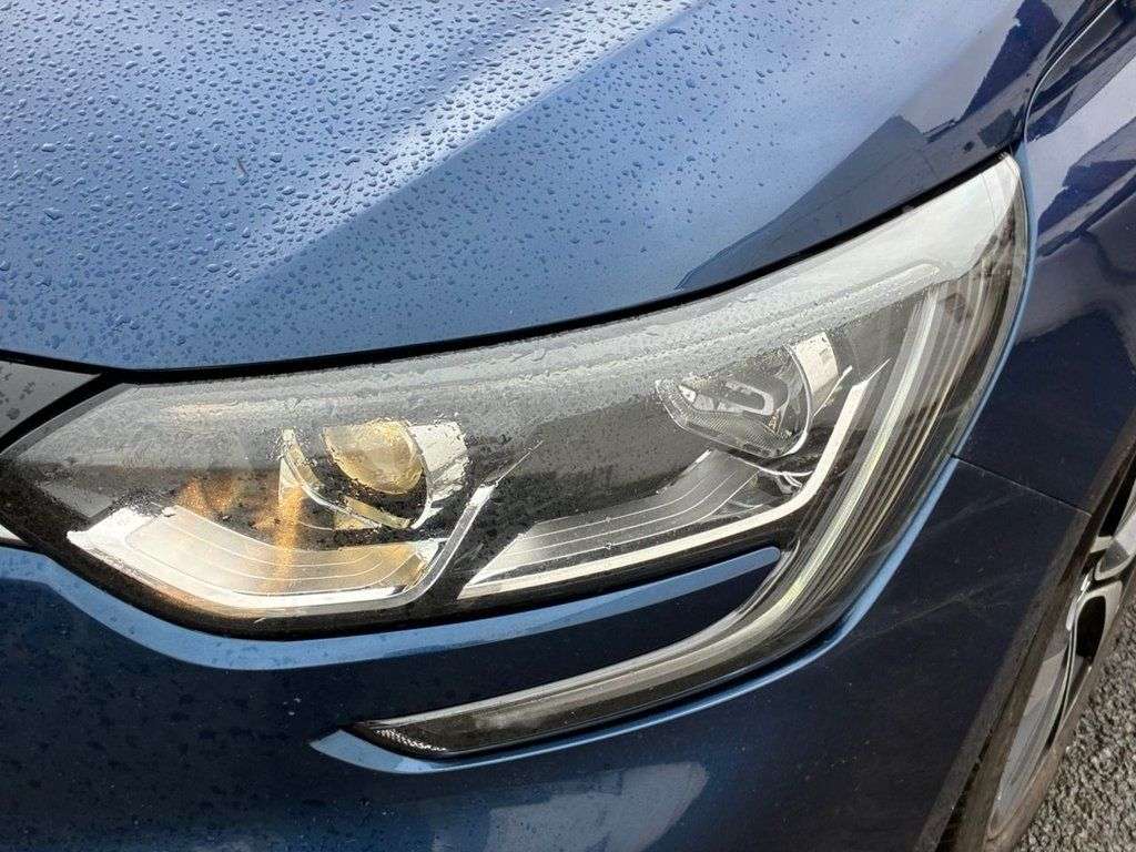 2019 RENAULT MEGANE 2019 RENAULT MEGANE