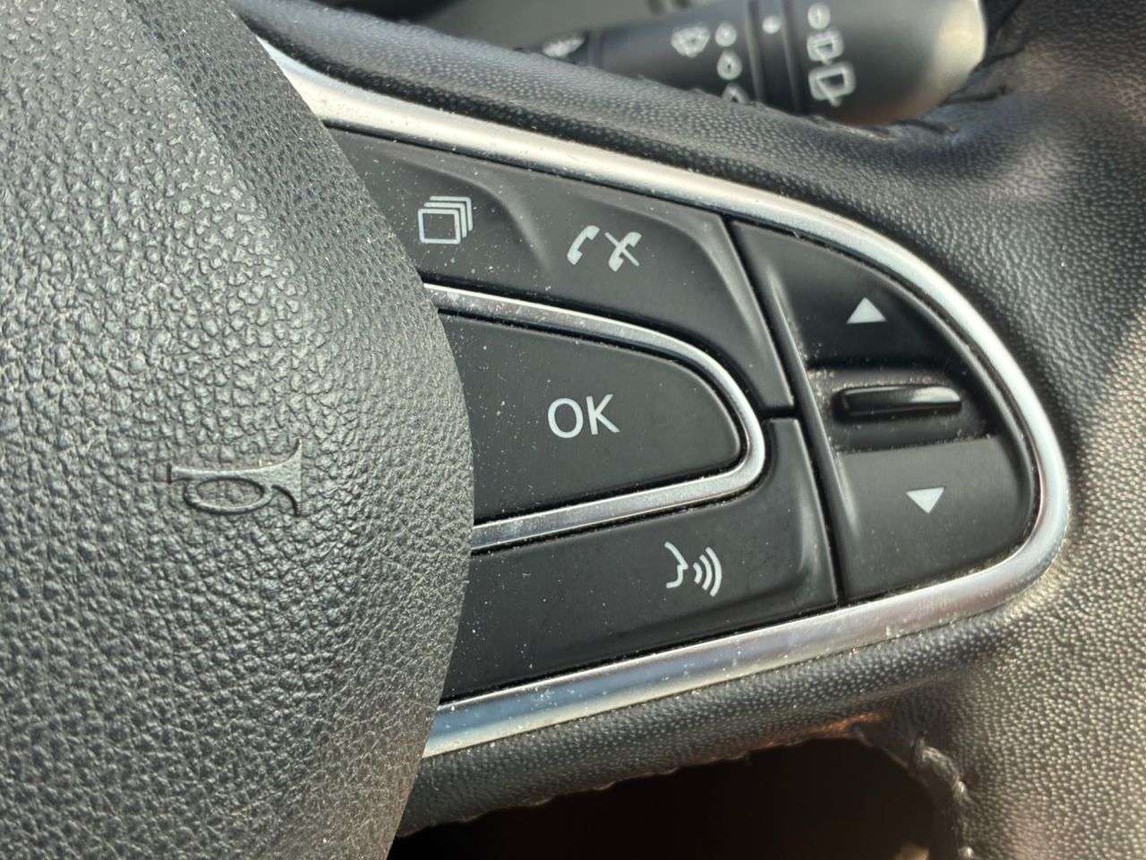 2016 RENAULT KADJAR 2016 RENAULT KADJAR