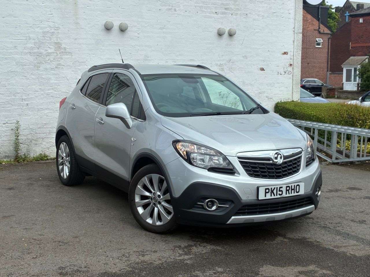A 2015 VAUXHALL MOKKA 1.4i Turbo SE SUV 5dr Petrol Auto 2WD Euro 6 (140 ps) FULL SERVICE HISTORY A 2015 VAUXHALL MOKKA 1.4i Turbo SE SUV 5dr Petrol Auto 2WD Euro 6 (140 ps) FULL SERVICE HISTORY
