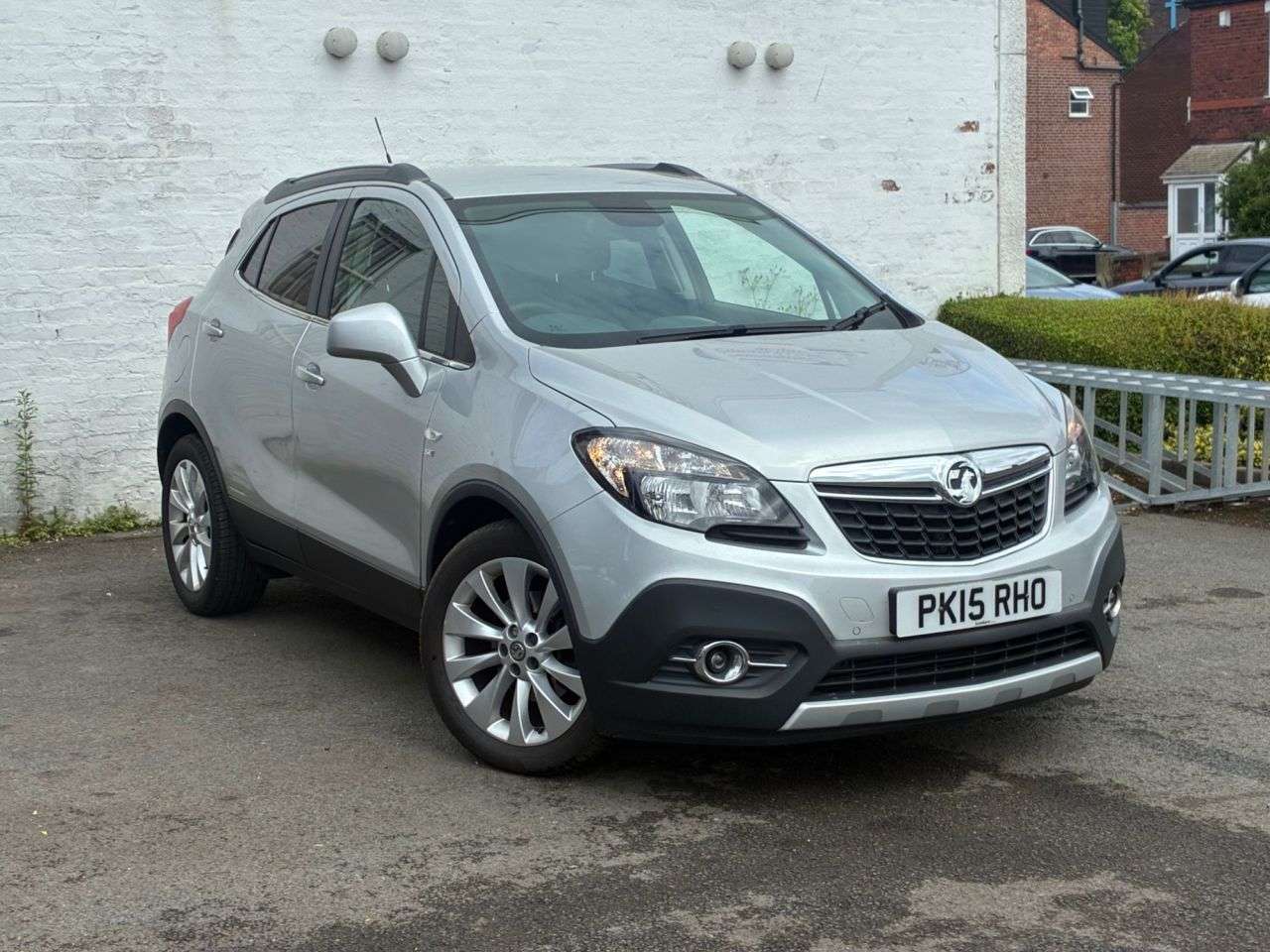 A 2015 VAUXHALL MOKKA 1.4i Turbo SE SUV 5dr Petrol Auto 2WD Euro 6 (140 ps) FULL SERVICE HISTORY A 2015 VAUXHALL MOKKA 1.4i Turbo SE SUV 5dr Petrol Auto 2WD Euro 6 (140 ps) FULL SERVICE HISTORY