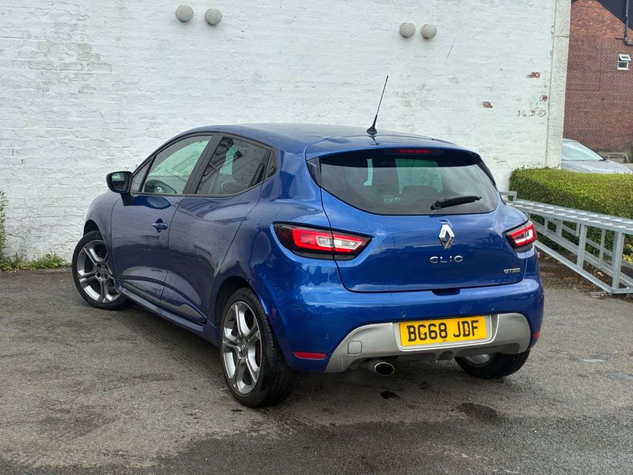 2018 RENAULT CLIO 2018 RENAULT CLIO