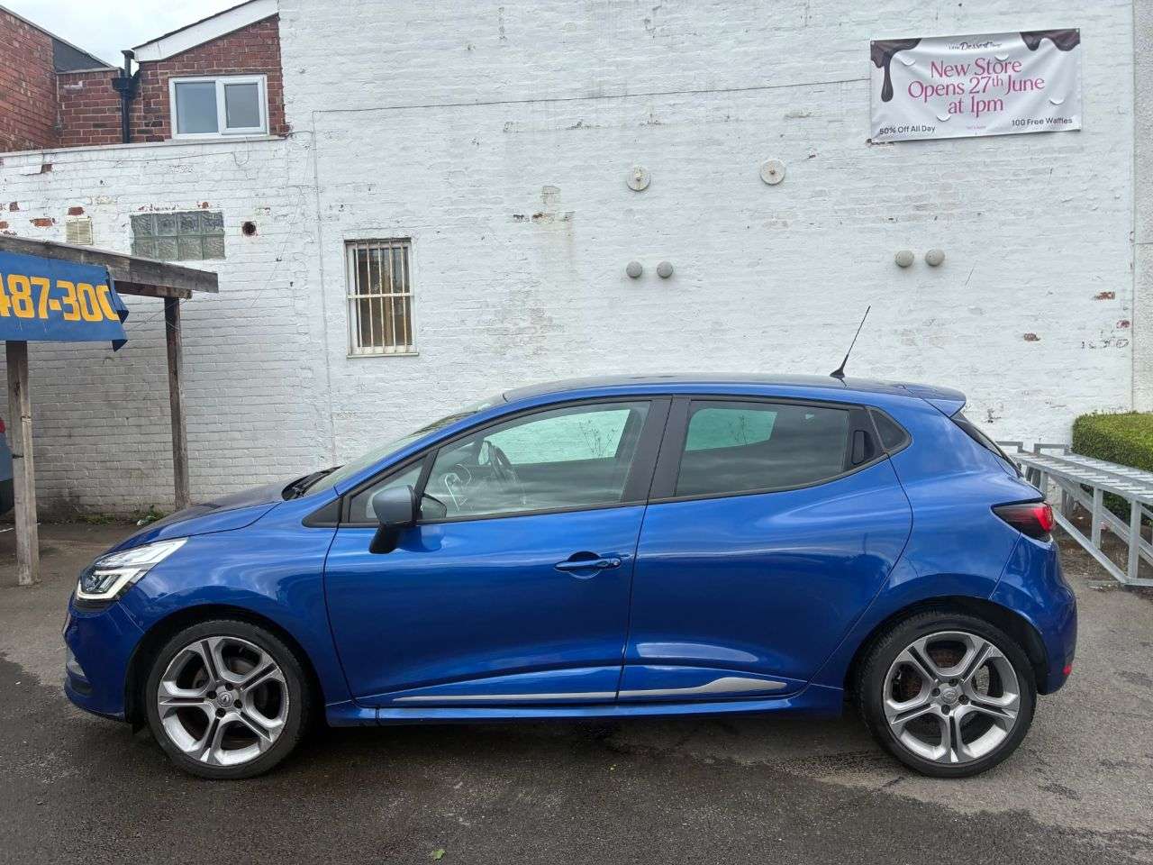 2018 RENAULT CLIO 2018 RENAULT CLIO