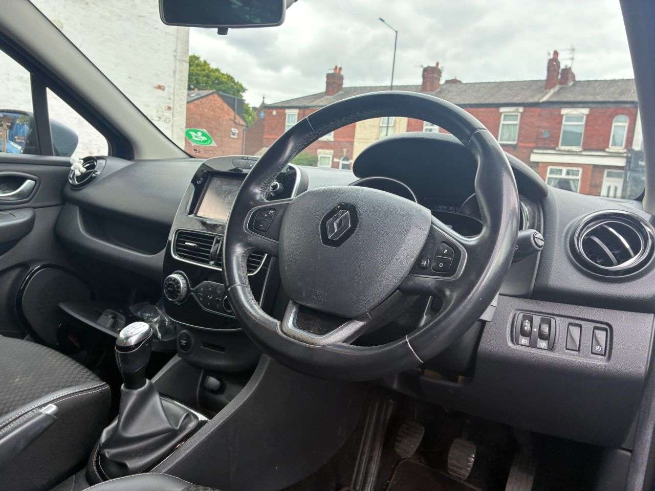 2018 RENAULT CLIO 2018 RENAULT CLIO