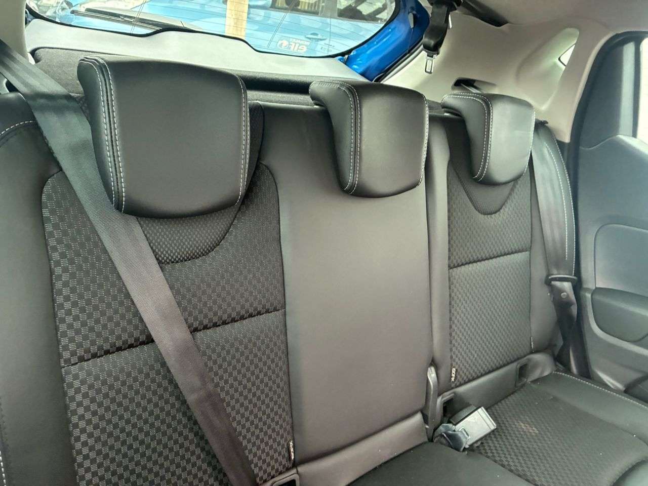 2018 RENAULT CLIO 2018 RENAULT CLIO