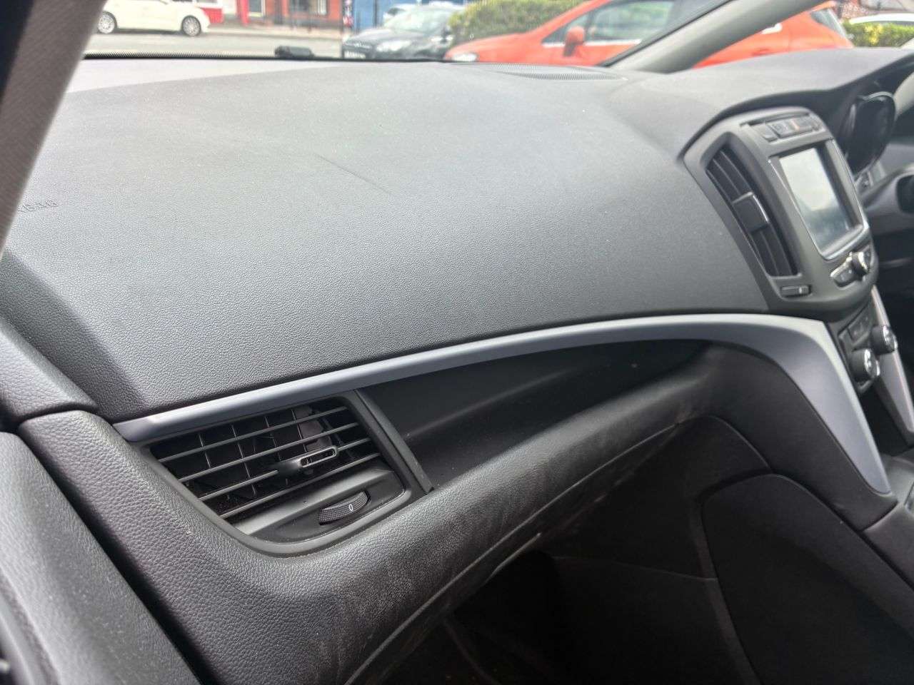 2017 VAUXHALL ZAFIRA TOURER 2017 VAUXHALL ZAFIRA TOURER