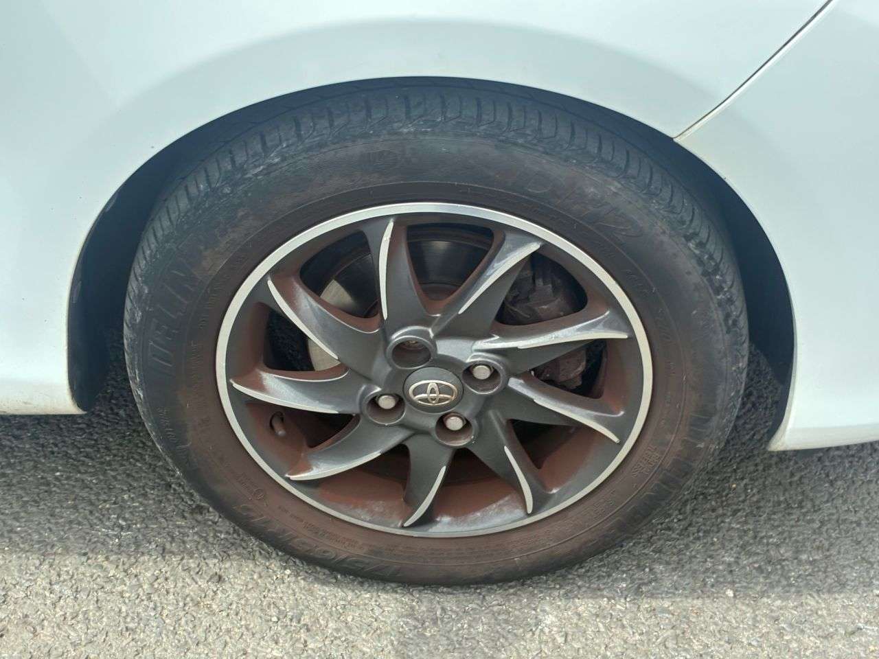 2012 TOYOTA YARIS 2012 TOYOTA YARIS