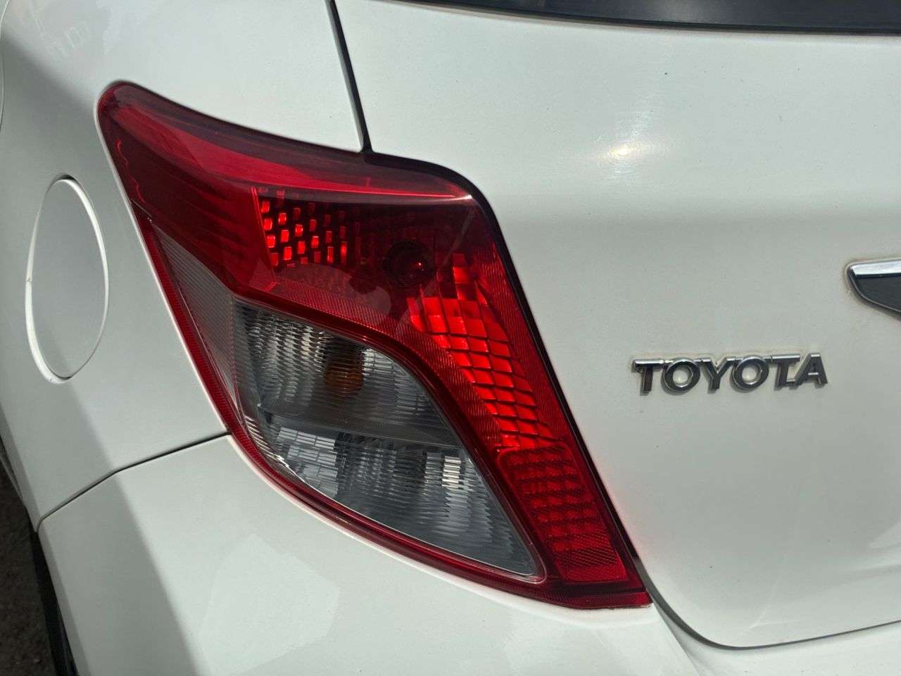 2012 TOYOTA YARIS 2012 TOYOTA YARIS