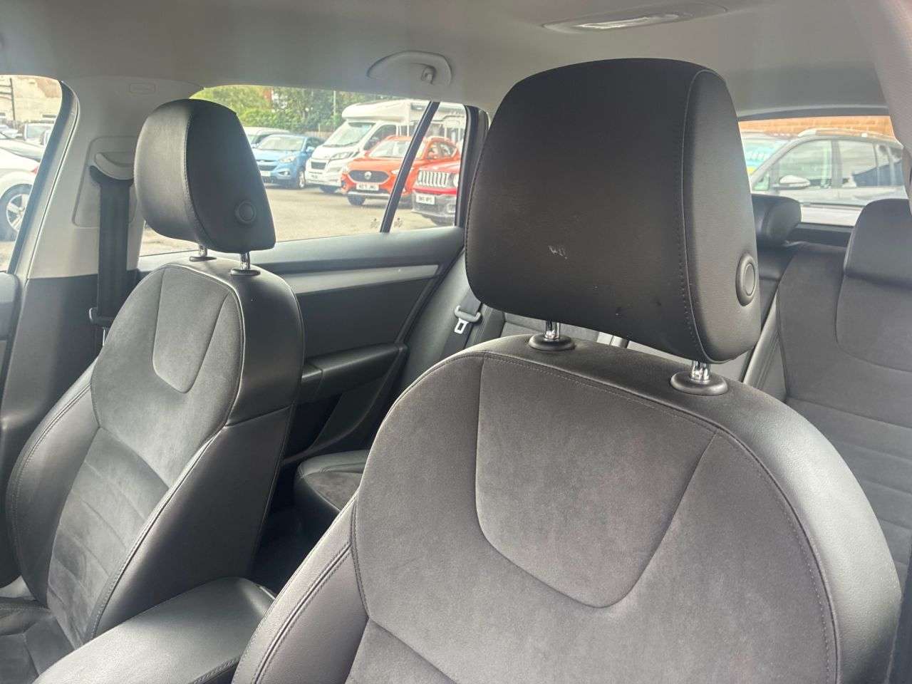 2015 SKODA OCTAVIA 2015 SKODA OCTAVIA