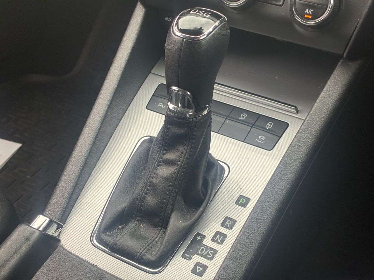 2015 SKODA OCTAVIA 2015 SKODA OCTAVIA