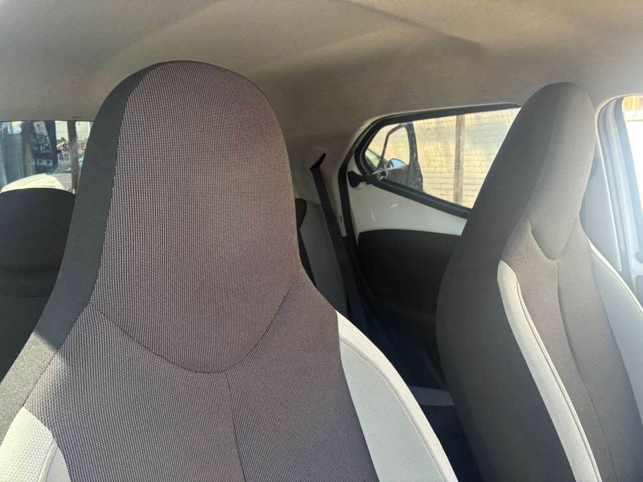 2017 TOYOTA AYGO 2017 TOYOTA AYGO