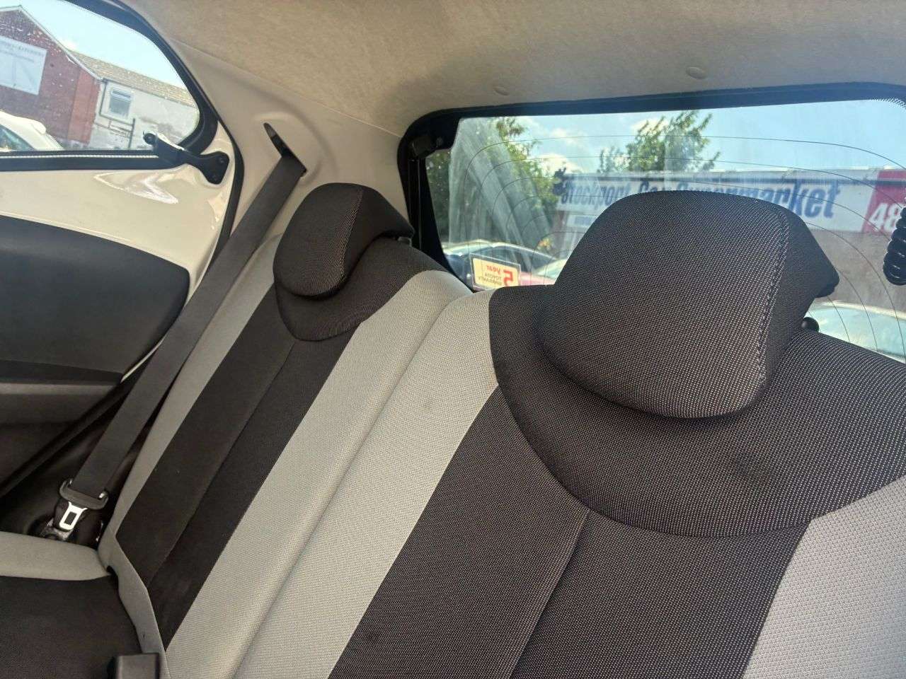 2017 TOYOTA AYGO 2017 TOYOTA AYGO