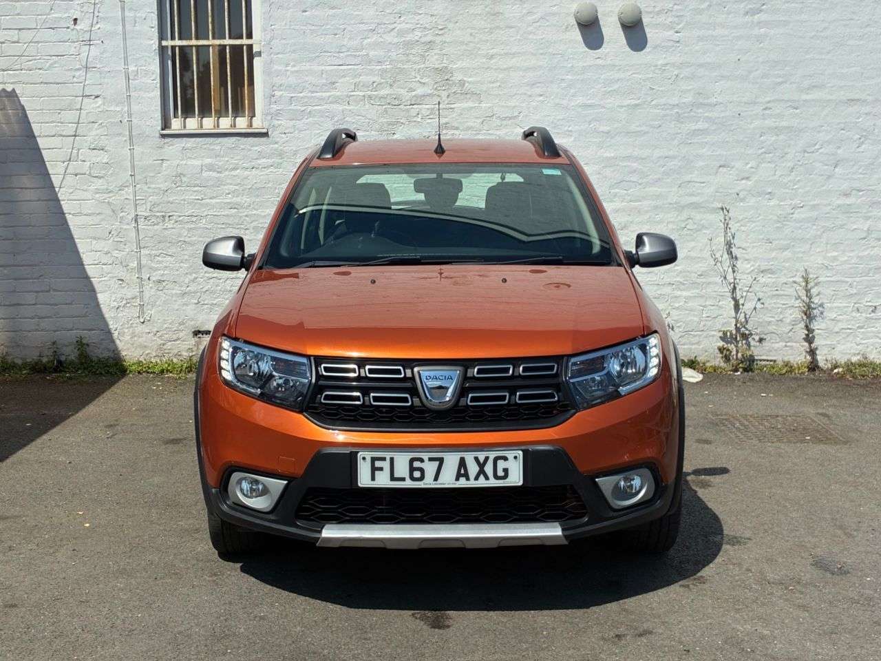 A 2018 DACIA SANDERO STEPWAY 0.9 TCe SE Summit Hatchback 5dr Petrol Manual Euro 6 (s/s) (90 ps) ONE OWNE A 2018 DACIA SANDERO STEPWAY 0.9 TCe SE Summit Hatchback 5dr Petrol Manual Euro 6 (s/s) (90 ps) ONE OWNE