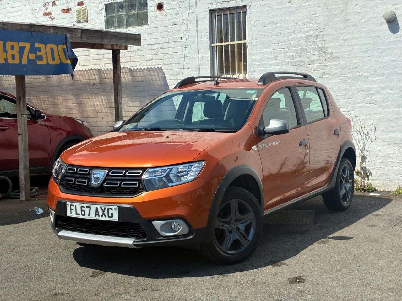 A 2018 DACIA SANDERO STEPWAY 0.9 TCe SE Summit Hatchback 5dr Petrol Manual Euro 6 (s/s) (90 ps) ONE OWNE A 2018 DACIA SANDERO STEPWAY 0.9 TCe SE Summit Hatchback 5dr Petrol Manual Euro 6 (s/s) (90 ps) ONE OWNE